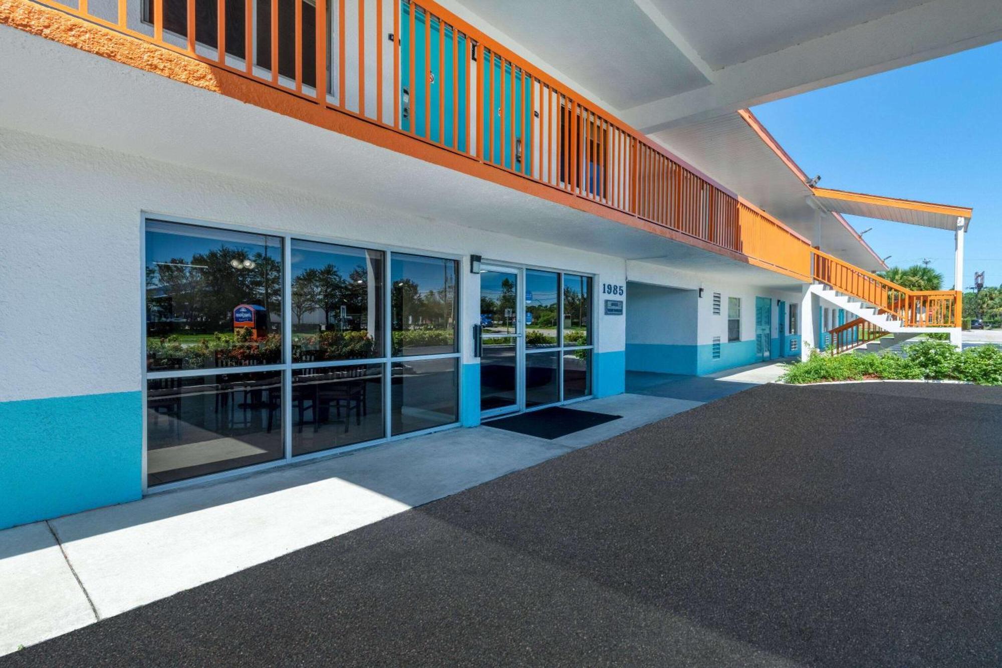 Howard Johnson By Wyndham Vero Beach/I-95 Ngoại thất bức ảnh